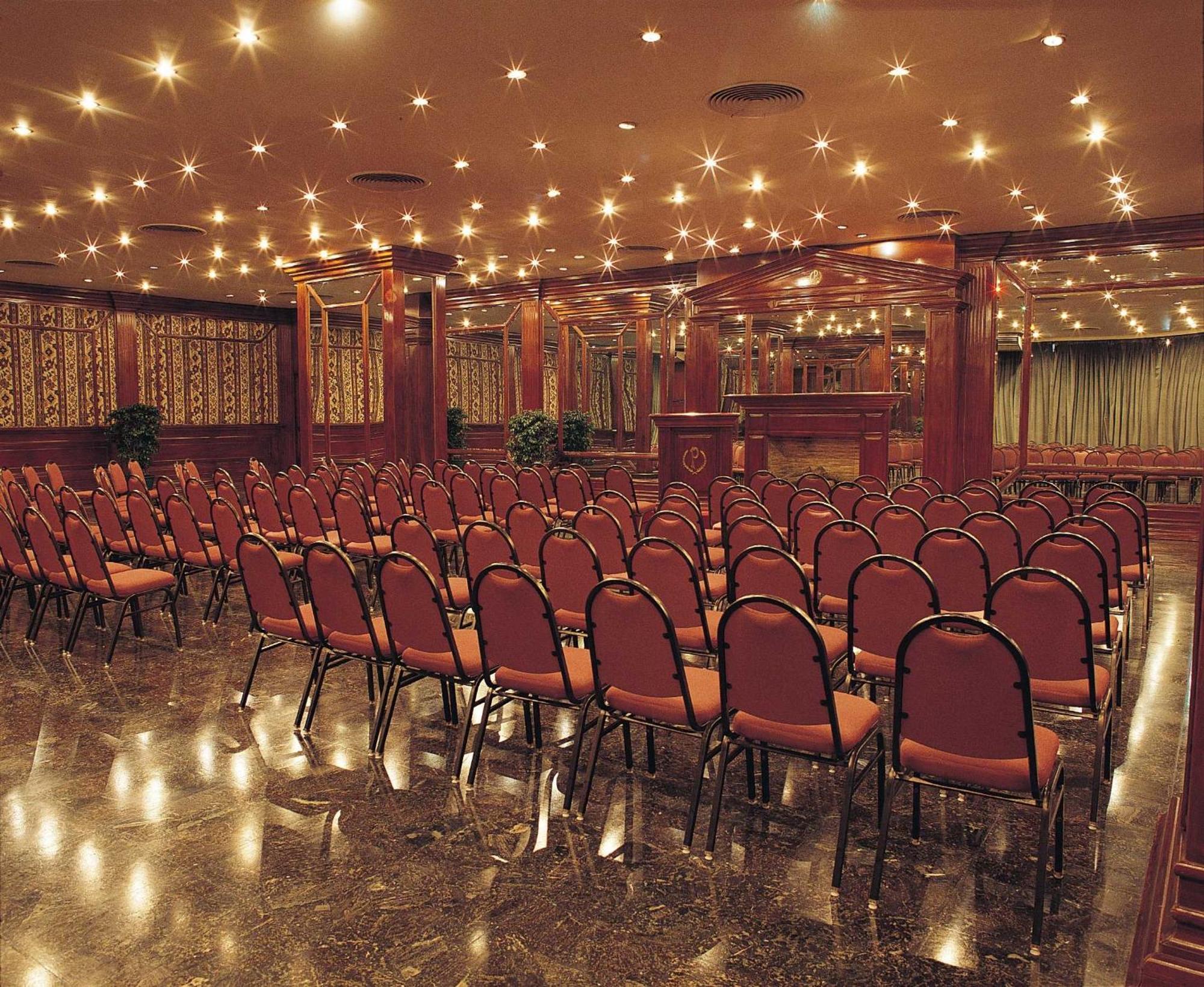 Hotel Presidente Buenos Aires Instalações foto